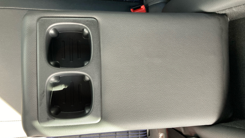 Nissan Qashqai 1.3 DiG-T MH Tekna 5dr Petrol Hatchback